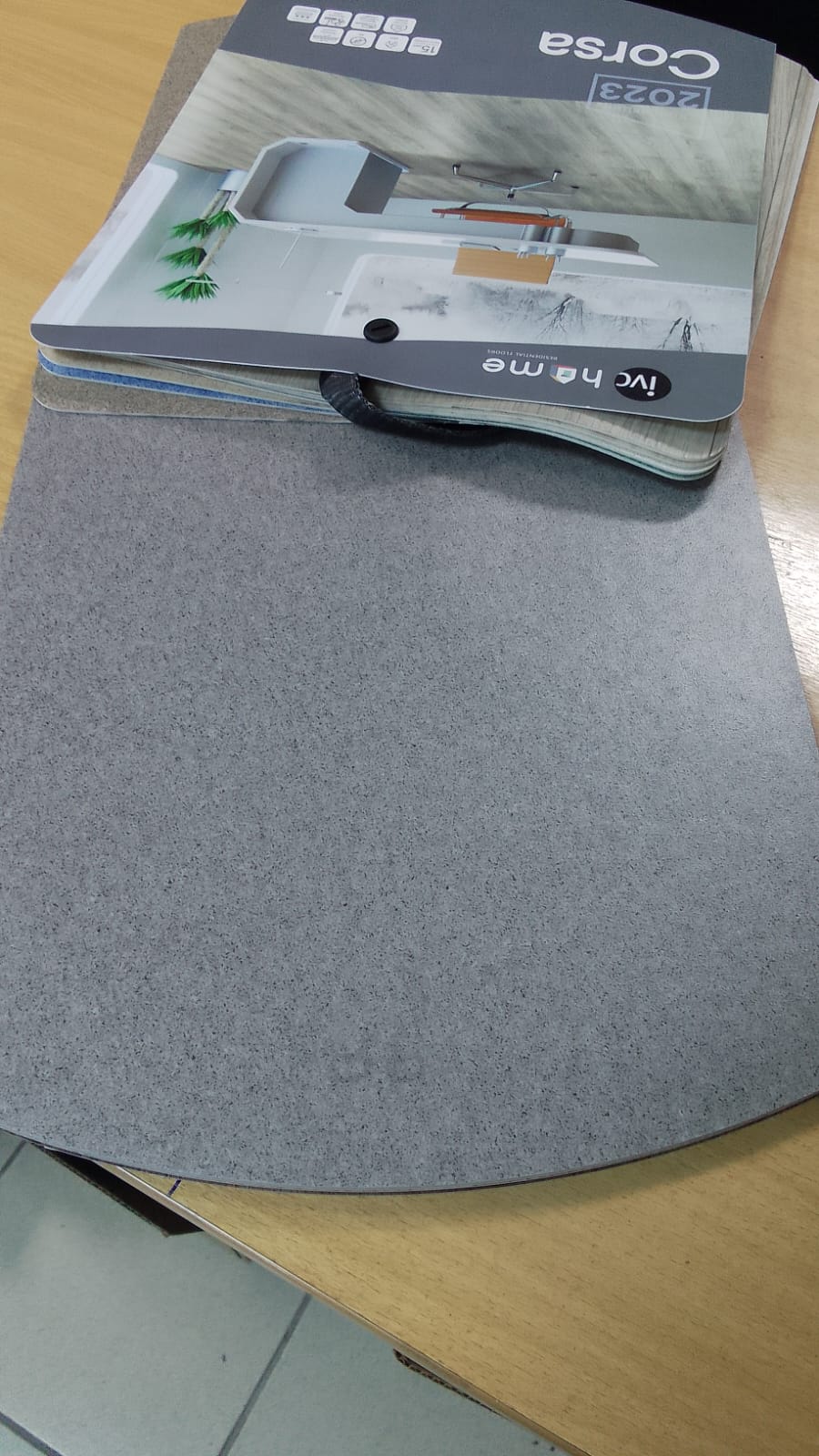 Линолеум полукоммерческий "IVC" Corsa Marras T96 (3м) — купить в Омске