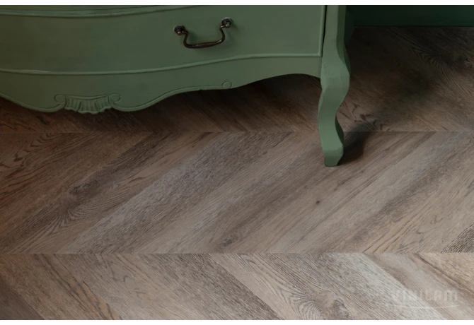 Кварц-винил Шеврон Шампань (690*115*2,5 мм) — купить в Омске