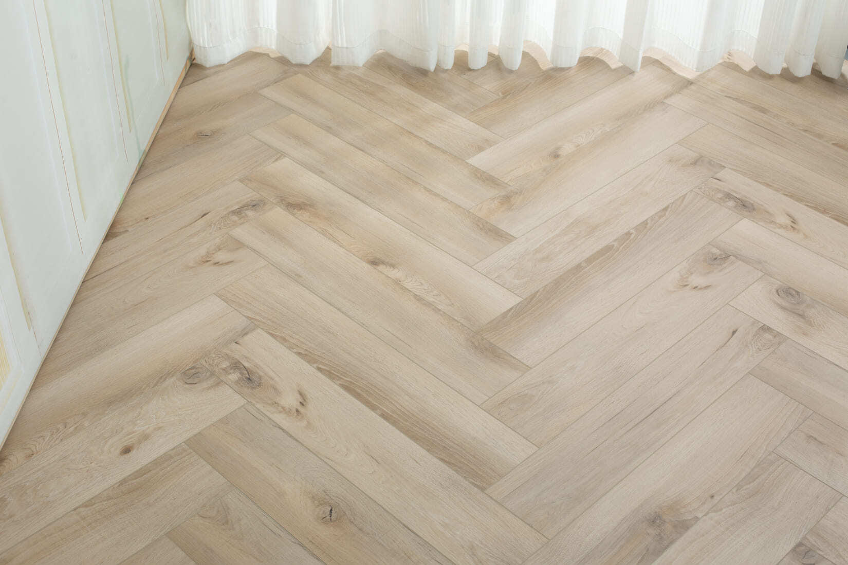 Плитка SPC "OneFloor" 3009 А,В  ЁЛКА (640*128*4 мм) — купить в Омске