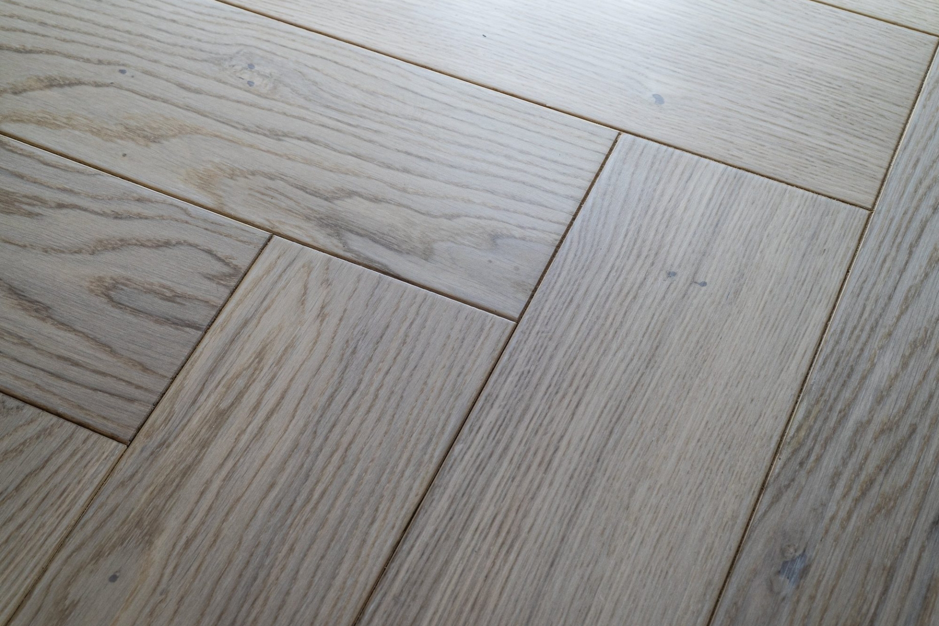 Инженерный паркет «Damy Floor» Ванильный (укладка елочкой) — купить в Омске