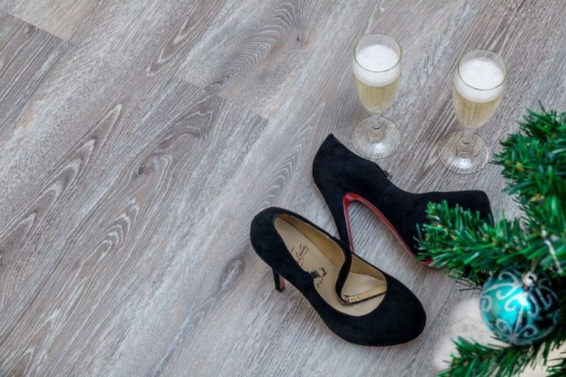 Кварцвиниловая плитка "Art Tile" Лиственница Виши (914,4*152,4*2 мм) — купить в Омске