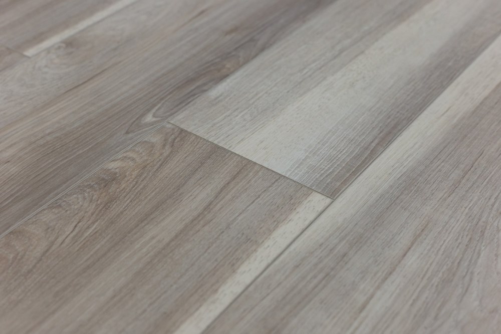 Замковая ПВХ плитка "Art Tile" Тис Юге (1220*152*5 мм) — купить в Омске