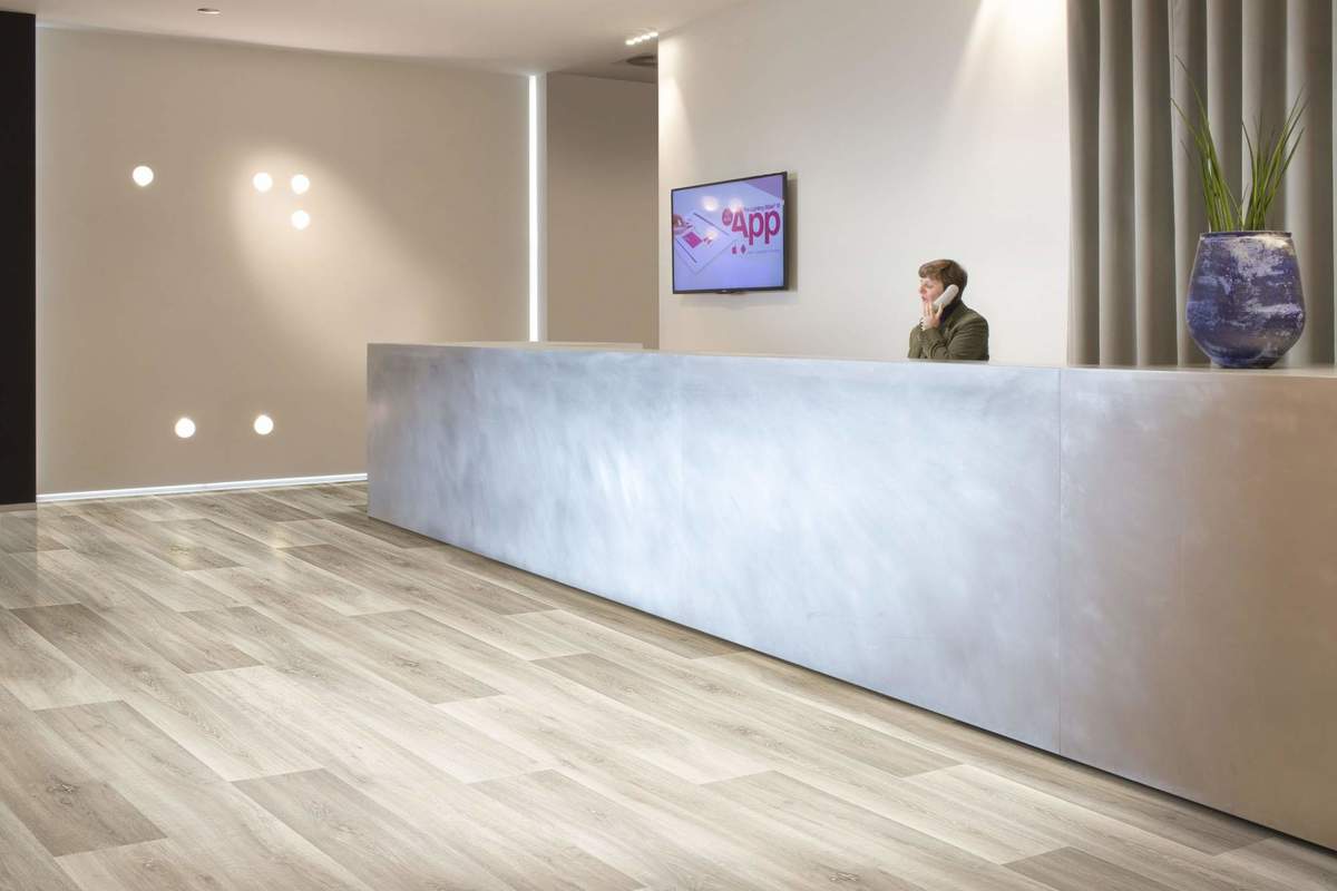 Замковая ПВХ плитка "Berry Alloc" Pureclick 55 LIME OAK 139S (204*1326*5 мм) — купить в Омске