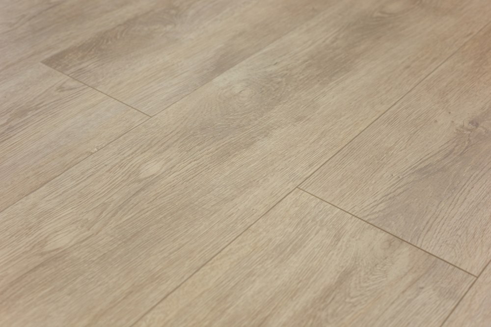 Плитка каменно-полимерная "Art Tile" Граб Емар (1220*199*9 мм) — купить в Омске