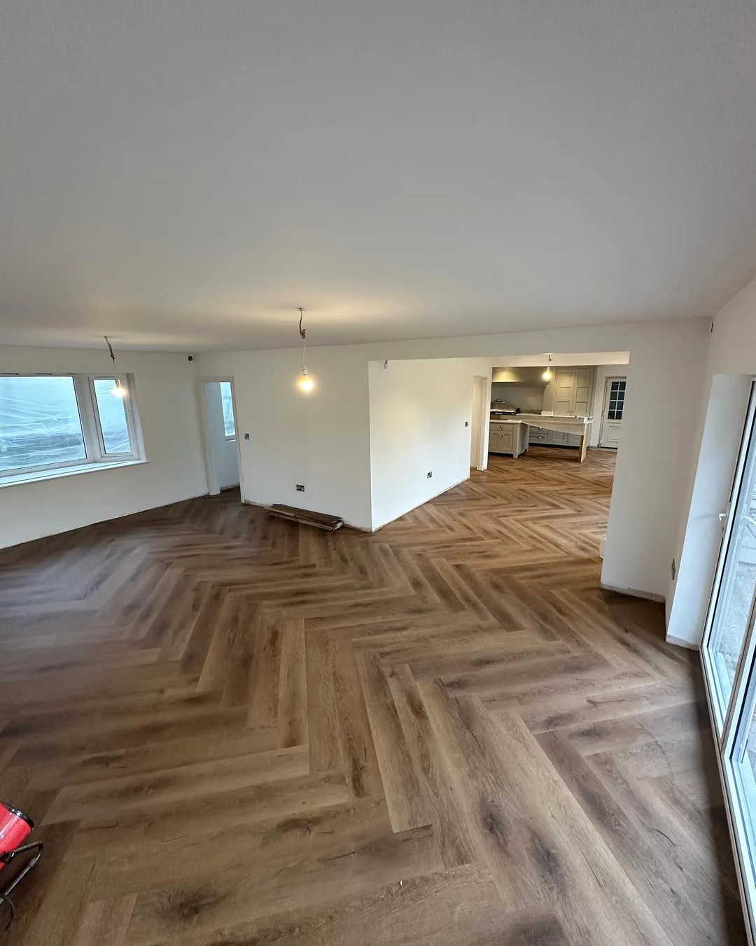 Кварцвиниловая плитка "Invictus" Royal Oak Mocca (406*102*2мм) — купить в Омске