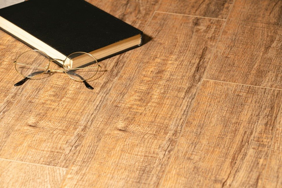 Виниловый ламинат "Bonkeel" Style Дуб Махо (1200*125*4 мм) — купить в Омске