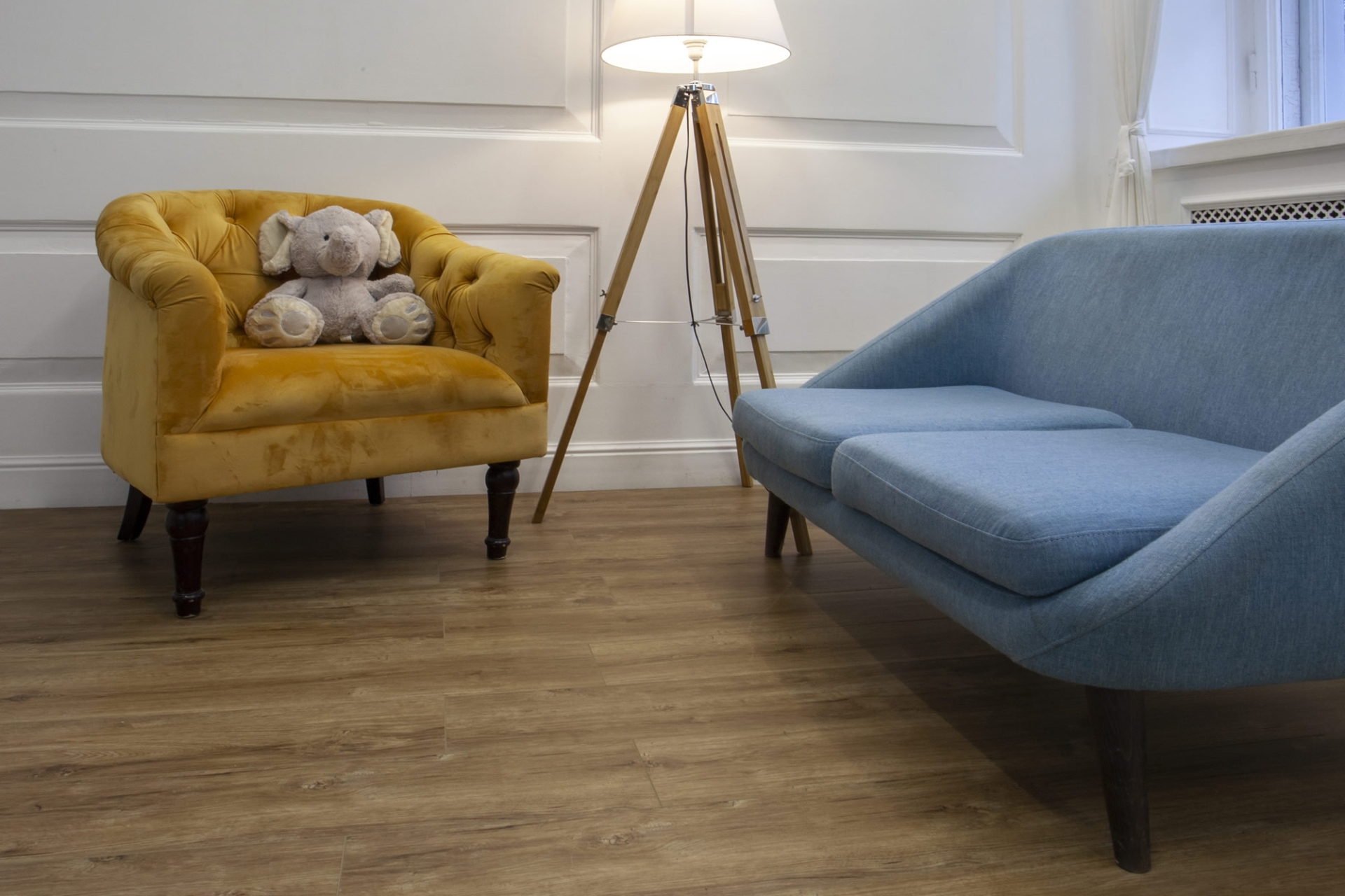 Усовершенствованная кварц-виниловая плитка «Damy Floor» Дуб Имбирный (1227*187*2,5 мм) — купить в Омске