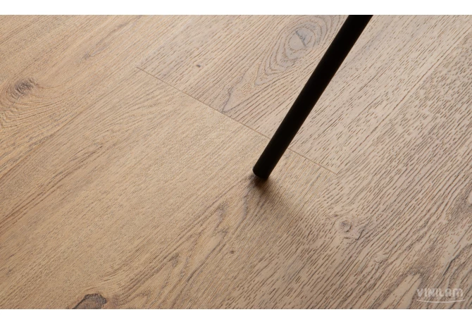 Кварц-винил Дуб Гранада (1227*232*2,5 мм) — купить в Омске