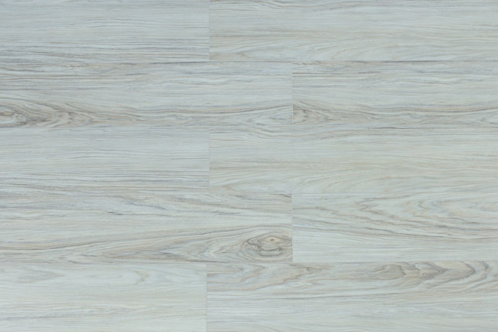 Замковая ПВХ плитка "Art Tile" Клён Жемчужный (1220*152*5 мм) — купить в Омске