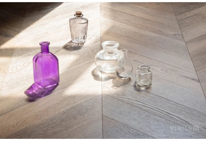 Кварц-винил Шеврон Шампань (690*115*2,5 мм) — купить в Омске