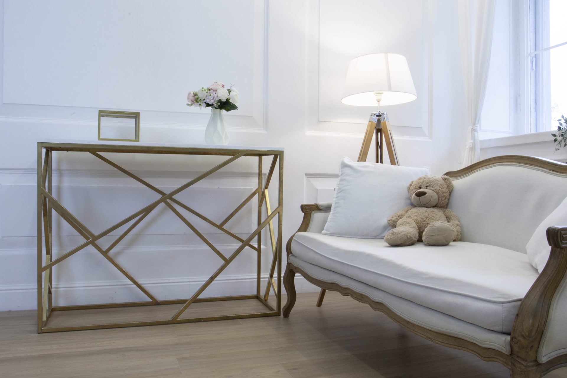 Усовершенствованная кварц-виниловая плитка «Damy Floor» Дуб Натуральный (1227*187*2,5 мм) — купить в Омске